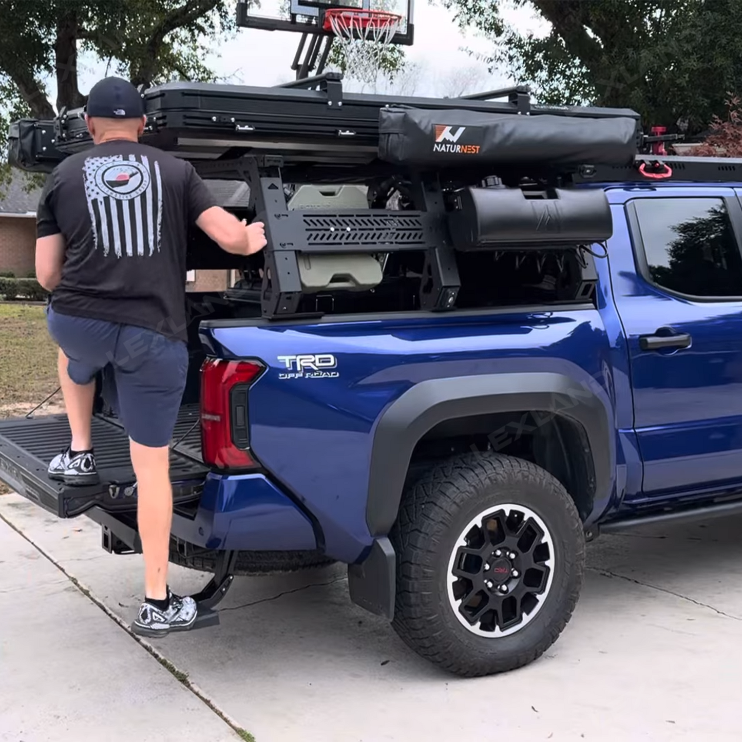 Tacoma Rear Bed Step Retractable Aluminum Truck Tailgate Step for Toyota