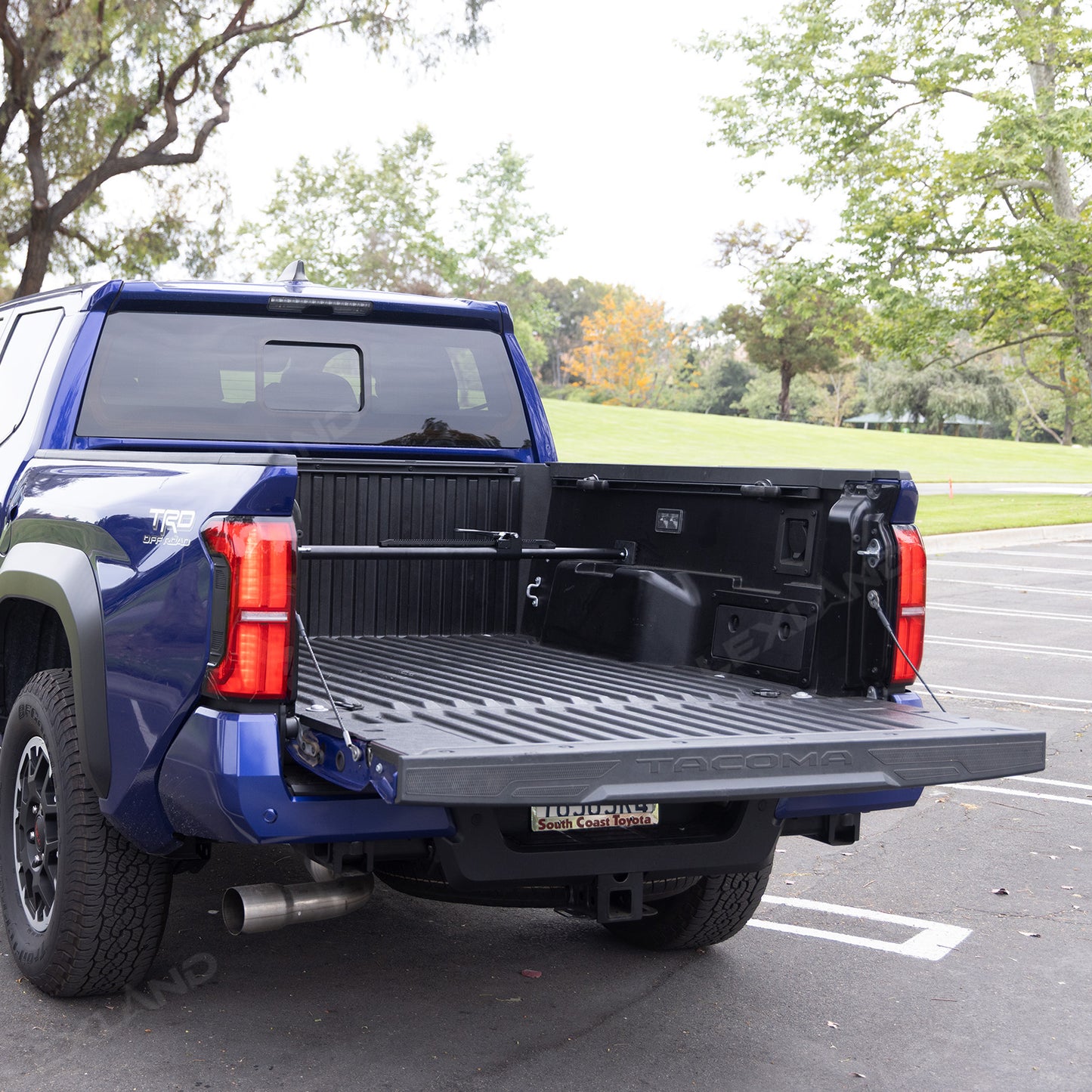 Tacoma/4Runner Cargo Stabilizer Bar Adjustable Truck Bed Load Stop Divider Bar for Toyota