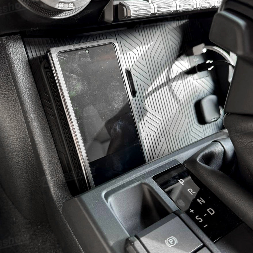 4Runner/Tacoma Magnetic Wireless Charger 15W Phone Charging Pad Upgrade Kit for Toyota