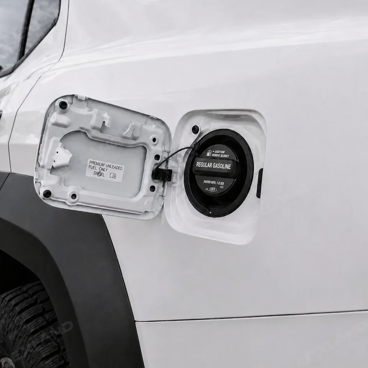 Tacoma/ 4Runner/ Land Cruiser Gas Cap Aluminum Fuel Tank Cap Cover for Toyota