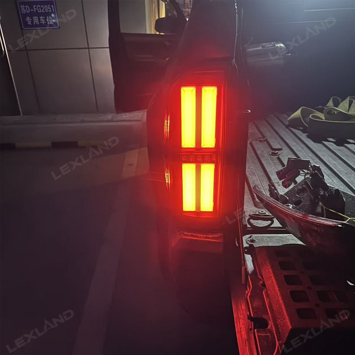 Tacoma 3rd Gen Tail Lights LED Form Lighting Rear Lamps Assembly for Toyota